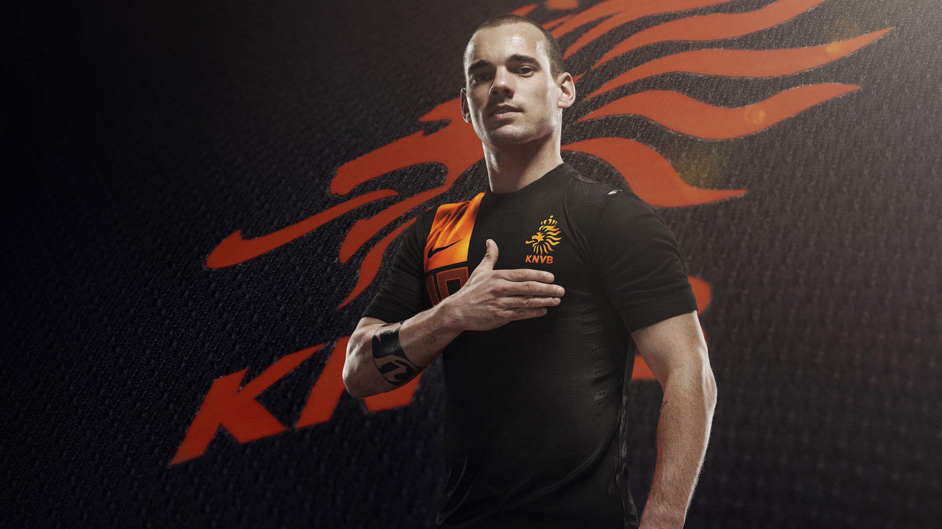 乐鱼体育平台官网-尤文图斯引援不断,中场实力显著获增强