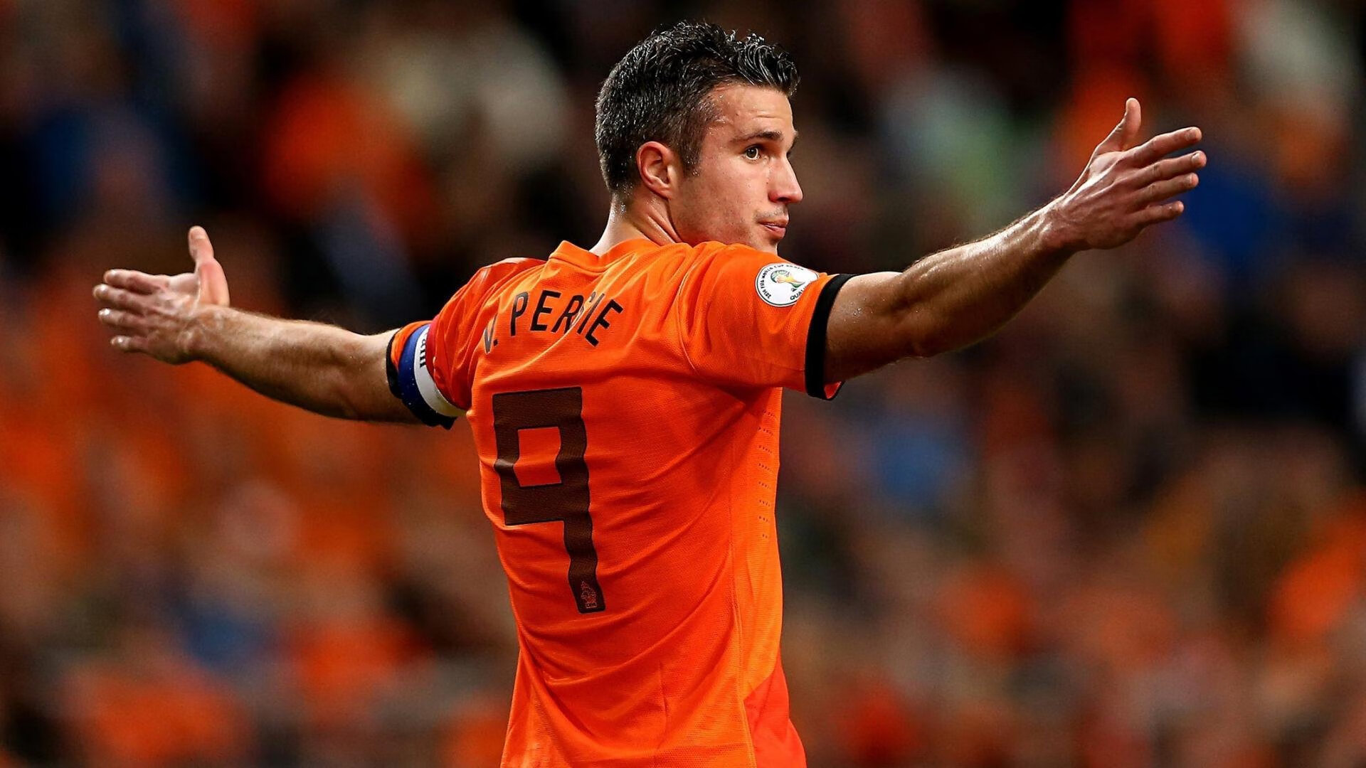 乐鱼体育官网投注-弗朗索瓦·霍尔茨豪伊泽:南非羚羊队的战术布置者,传球精准如雕刻